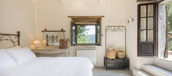6 Schlafzimmer Schlösser in Cortona, Italy, Nr. 57139 20