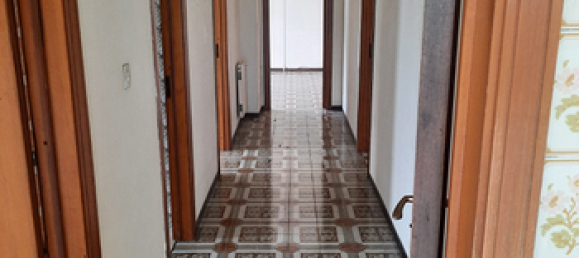 5 rooms Apartment in Catania, Italy No. 286178 3