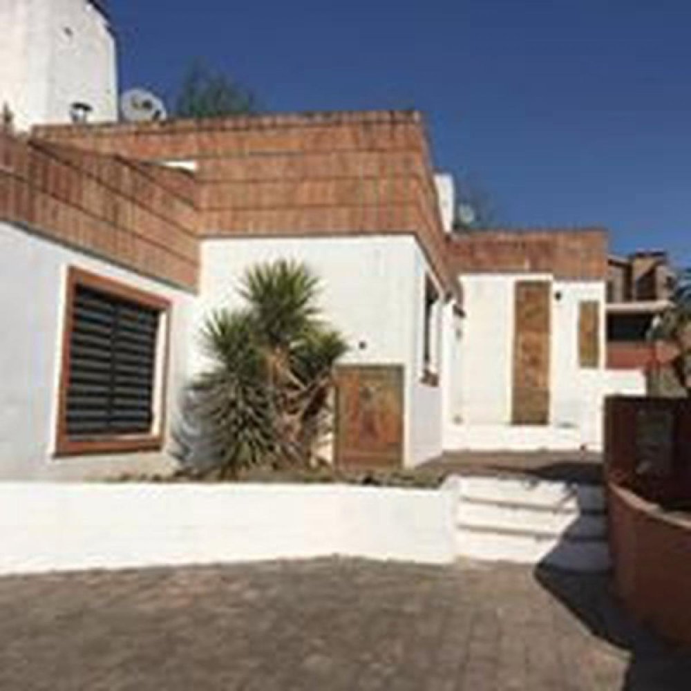 2 bedrooms Apartment in Cordoba, Argentina No. 4487