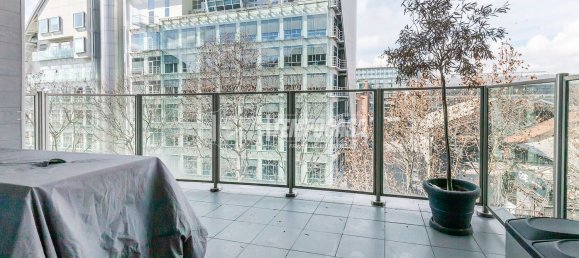 2 bedrooms Apartment in Milan, Italy No. 357837 7