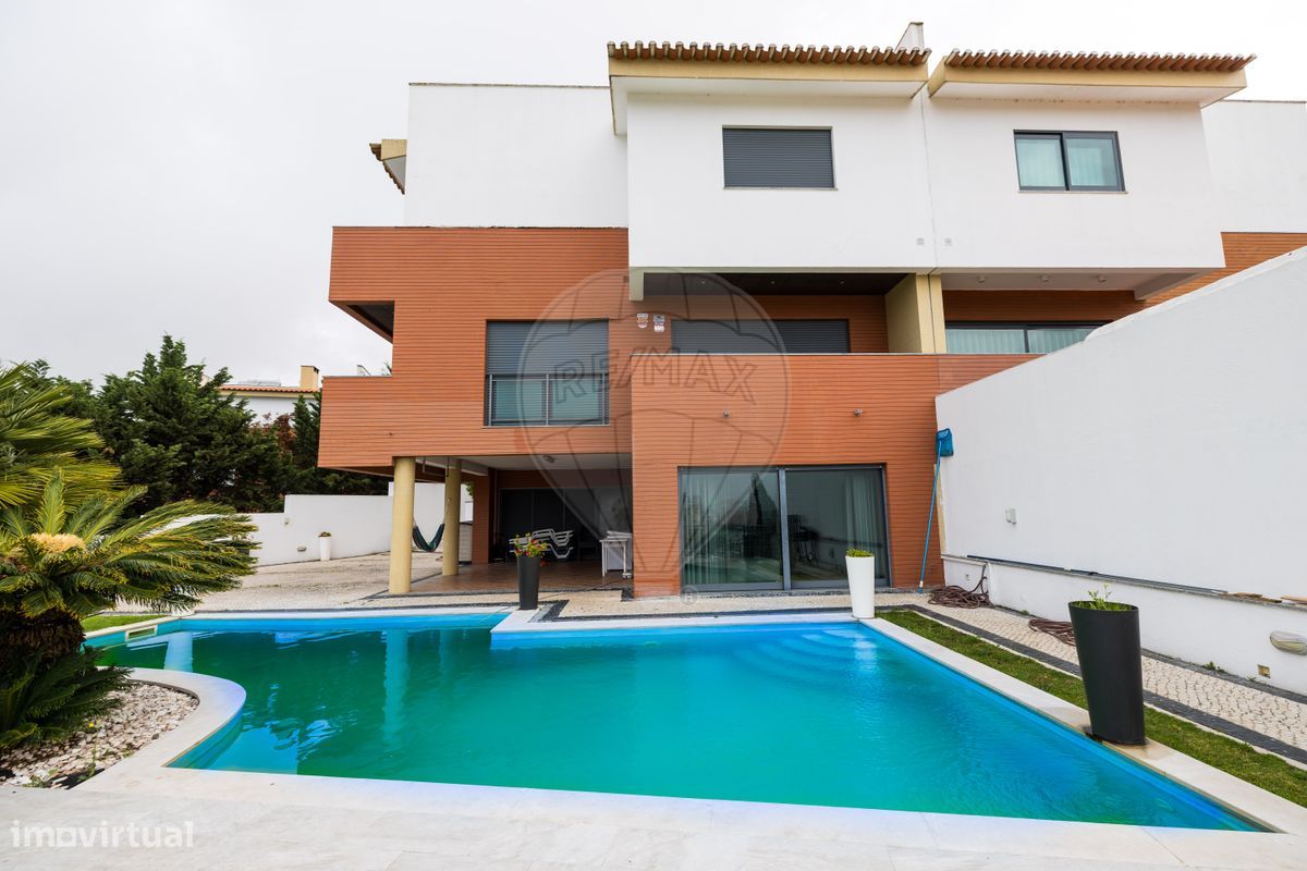 4 chambres Maison à Oeiras, Portugal No. 194484