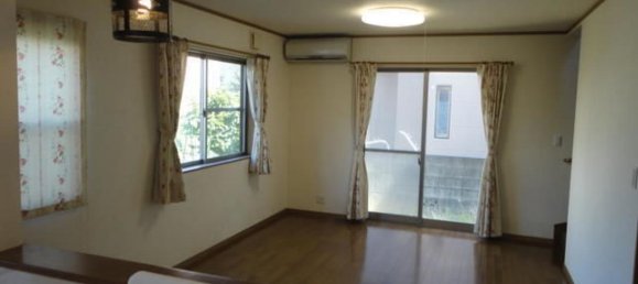 4 bedrooms House in Ehime, Japan No. 6327 2