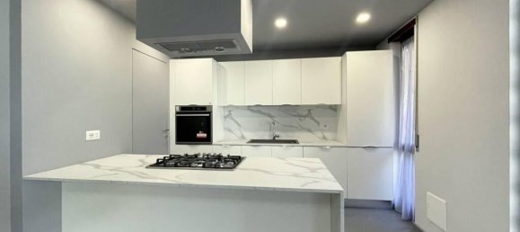 4-salle Appartement à Arzignano, Italy No. 35403 6