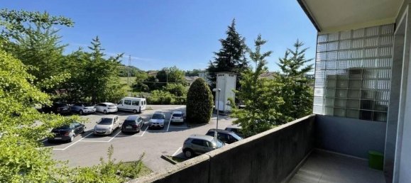 4-salle Appartement à Arzignano, Italy No. 35403 33