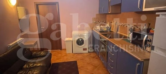 2-salle Appartement à Segni, Italy No. 30618 10