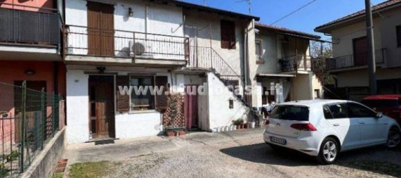 4 Schlafzimmer Haus in Spirano, Italy, Nr. 351936 2