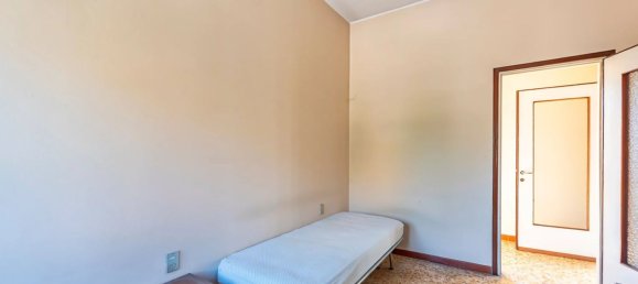 Villa de 3 divisões em Parabiago, Italy N.º 307146 21