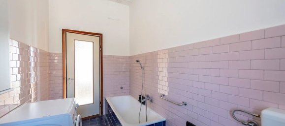 Villa de 3 divisões em Parabiago, Italy N.º 307146 29