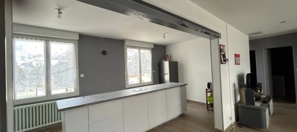 Здание с 2 спальнями в Савинье-сюр-Латан, Франция № 74626 12