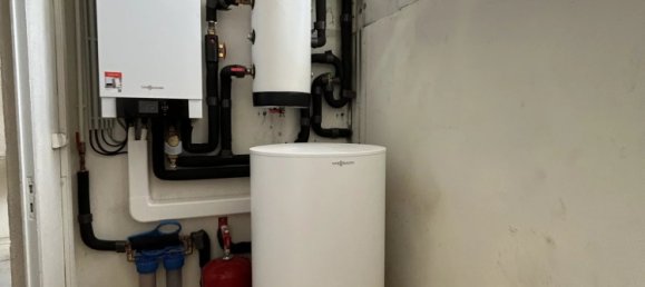 Здание с 2 спальнями в Савинье-сюр-Латан, Франция № 74626 10