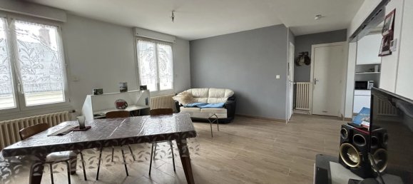 Здание с 2 спальнями в Савинье-сюр-Латан, Франция № 74626 17