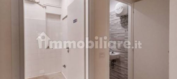 2 rooms Commercial property in Rome, Italy No. 236861 38