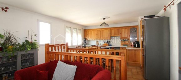 4 bedrooms House in Brie-Comte-Robert, France No. 345305 8