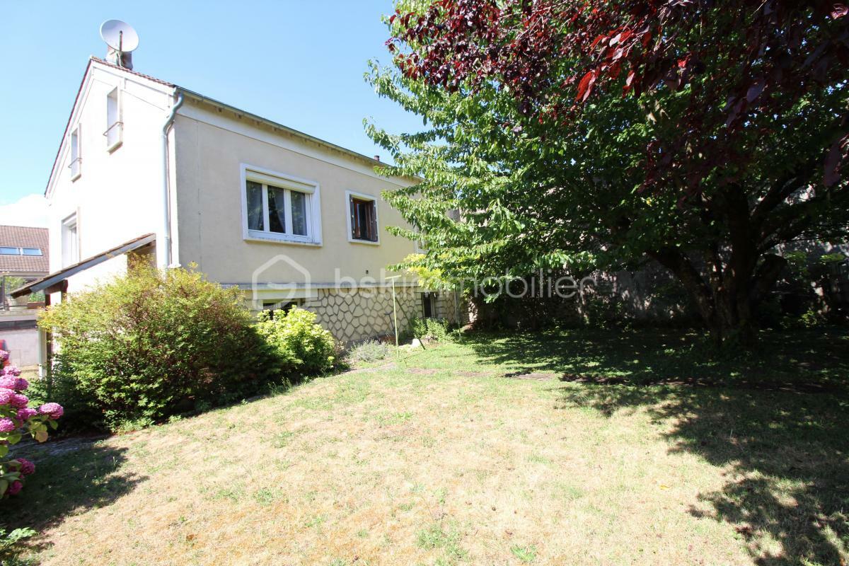 4 bedrooms House in Brie-Comte-Robert, France No. 345305