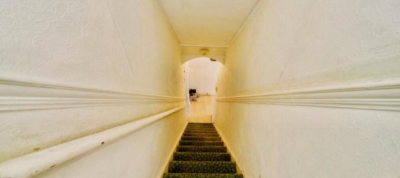 2 Schlafzimmer Haus in East Ham, United Kingdom, Nr. 11433 16