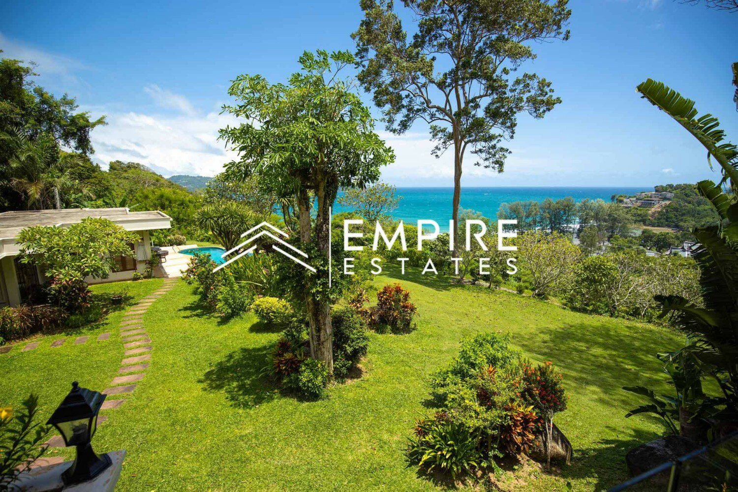 7 bedrooms Villa in Kamala, Thailand No. 10958