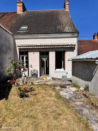 3 bedrooms House in Romorantin-Lanthenay, France No. 302954