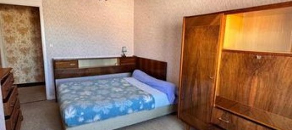 3 bedrooms House in Romorantin-Lanthenay, France No. 302954 17