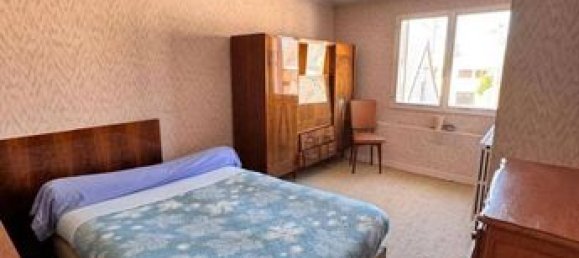 3 bedrooms House in Romorantin-Lanthenay, France No. 302954 16