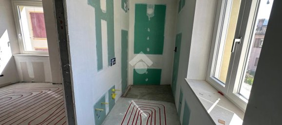 3 rooms Apartment in Brescia, Italy No. 24453 20