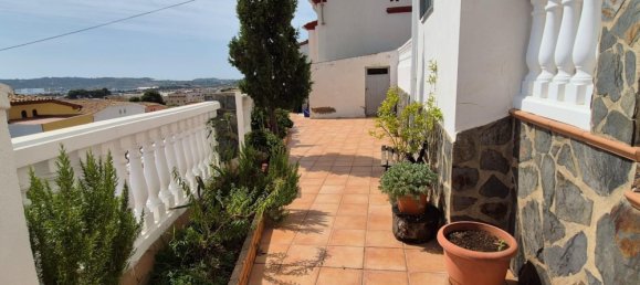 Дом с 3 спальнями в Ла Валь д'Уйшо, Испания № 153066 15