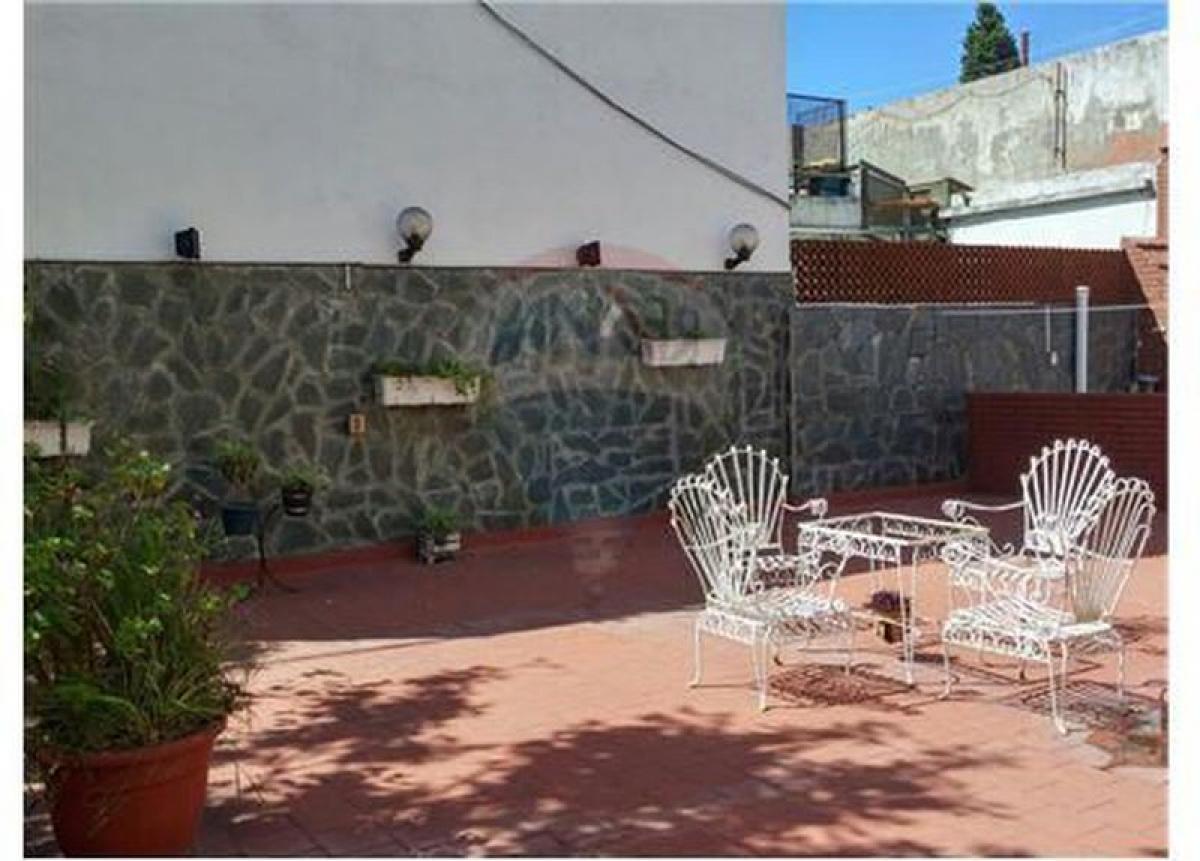 4 bedrooms House in Buenos Aires, Argentina No. 97622