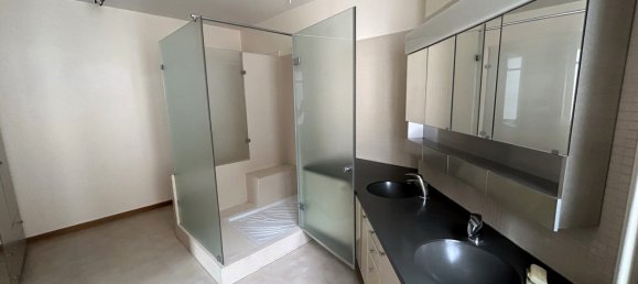 4 Schlafzimmer Wohnung in Strasbourg, France, Nr. 63009 8