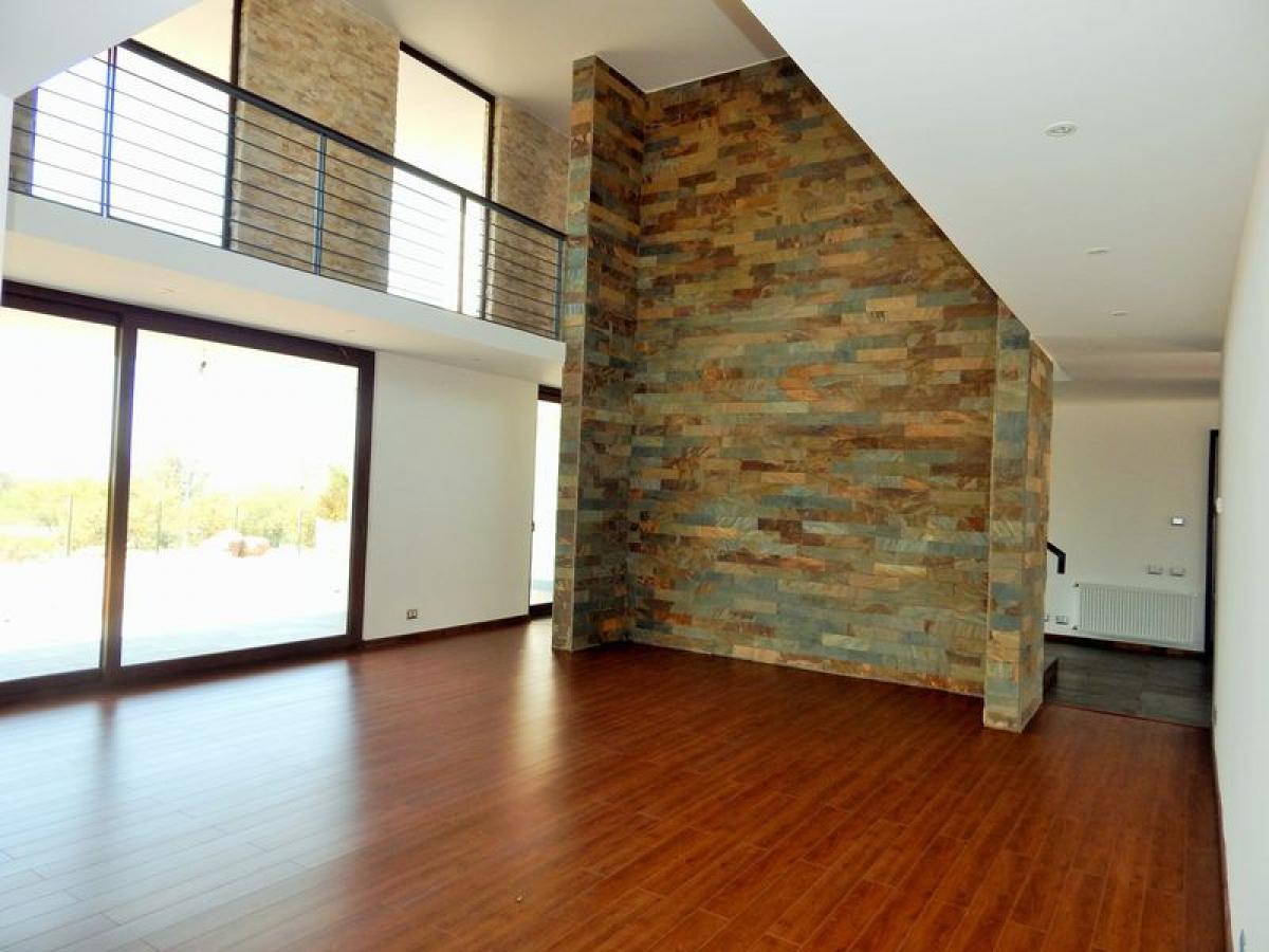 Casa de 5 dormitorios en Chacabuco, Chile No. 4498