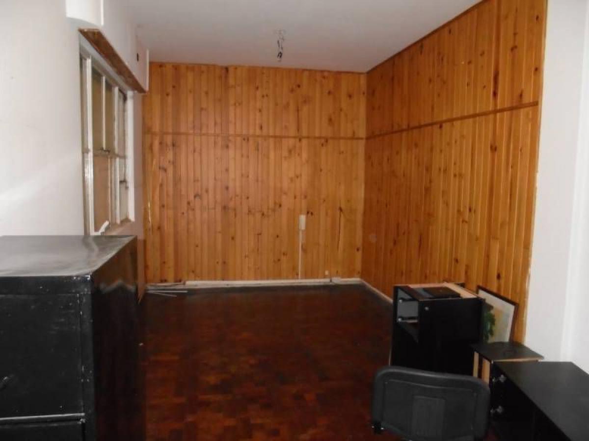 70m² Office in Buenos Aires, Argentina No. 106532