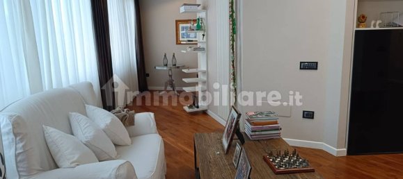 2 bedrooms Penthouse in Benevento, Italy No. 347677 4