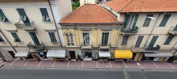 3 bedrooms Apartment in Taggia, Italy No. 280888 6