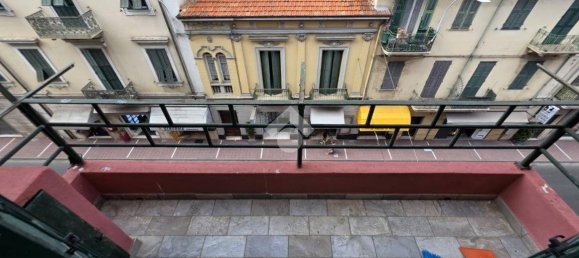 3 bedrooms Apartment in Taggia, Italy No. 280888 5