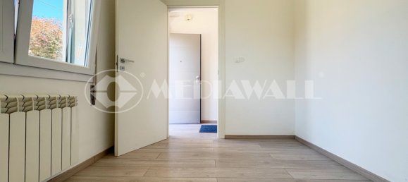 2 bedrooms House in Pordenone, Italy No. 261803 16