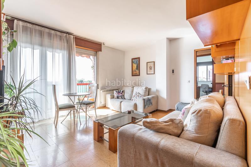 3 bedrooms Apartment in Madrid, Spain No. 237640