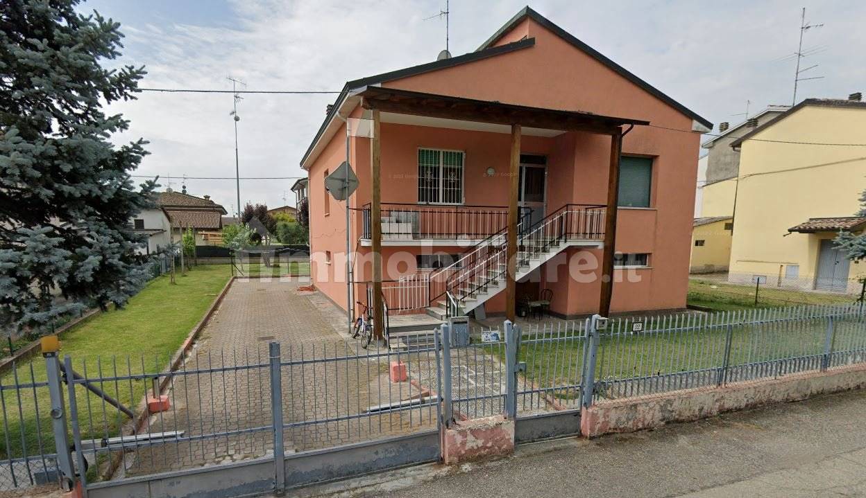 5 Schlafzimmer Haus in Brescello, Italy, Nr. 172715