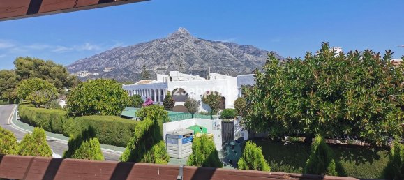 3 bedrooms Apartment in Marbella, Spain No. 66298 2