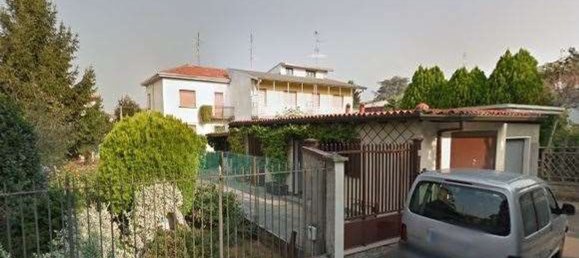 Вилла с 6 комнатами в Моццате, Италия № 3942 5