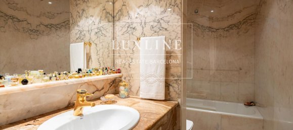 Adosado de 8 dormitorios en Pedralbes, Spain No. 158770 10