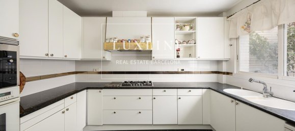 Adosado de 8 dormitorios en Pedralbes, Spain No. 158770 43