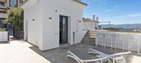 3 bedrooms Townhouse in Marbella, Spain No. 146299 4