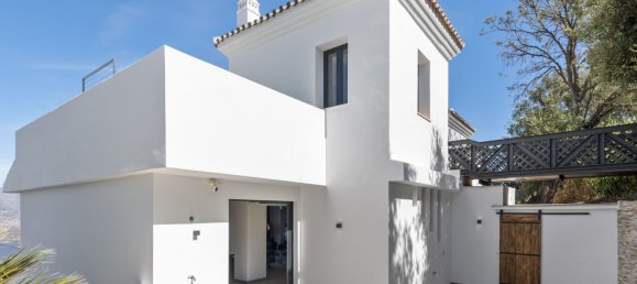 3 bedrooms Townhouse in Marbella, Spain No. 146299 36