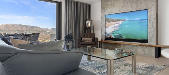 3 bedrooms Townhouse in Marbella, Spain No. 146299 8