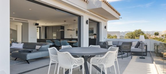 3 bedrooms Townhouse in Marbella, Spain No. 146299 7