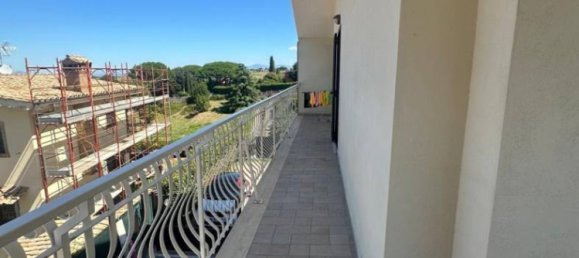 3 Schlafzimmer Haus in Marino, Italy, Nr. 292491 19