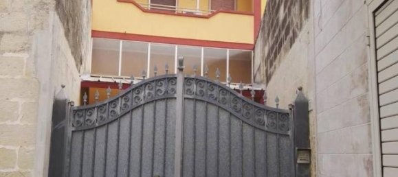 7 rooms Apartment in Vernole, Italy No. 86486 2