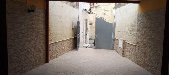 7 rooms Apartment in Vernole, Italy No. 86486 4