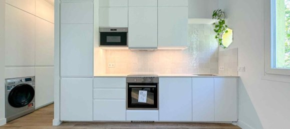 1 bedroom Apartment in Madrid, Spain No. 217875 4