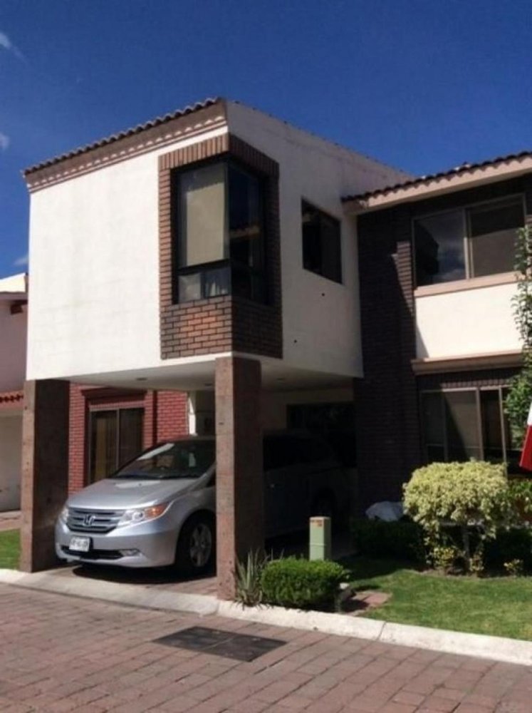 Casa de 3 dormitorios en San Luis Potosí, Mexico No. 156187