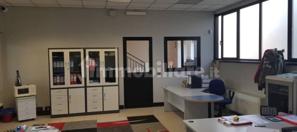 970m² Warehouse in Fidenza, Italy No. 269991 6