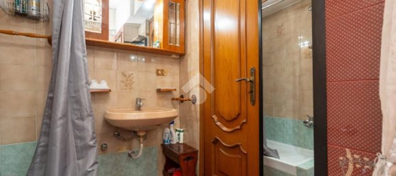 3 bedrooms Apartment in Turin, Italy No. 327690 18